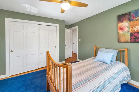 10 Mockingbird Hill Road Windham NH 03087