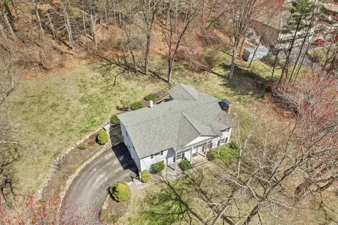 10 Mockingbird Hill Road Windham NH 03087