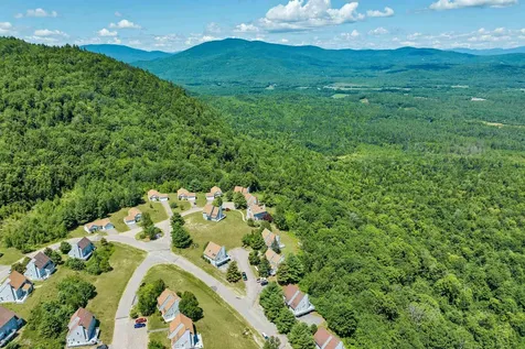 8 Ledgeview Way Plymouth NH 03264