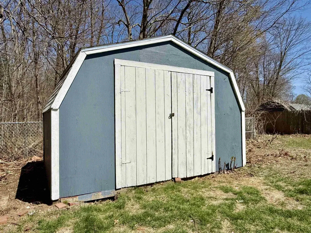 212 Holly Lane Portsmouth NH 03801