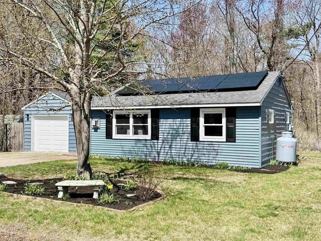 212 Holly Lane Portsmouth NH 03801
