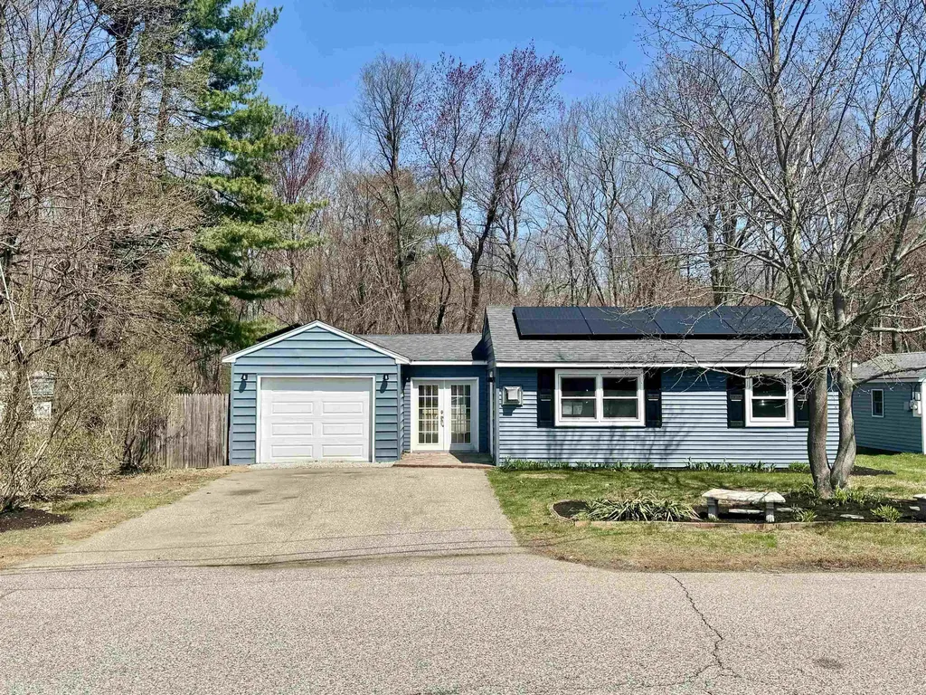 212 Holly Lane Portsmouth NH 03801