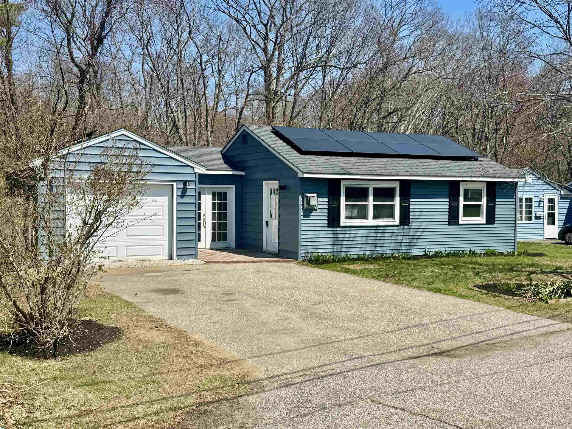 212 Holly Lane Portsmouth NH 03801