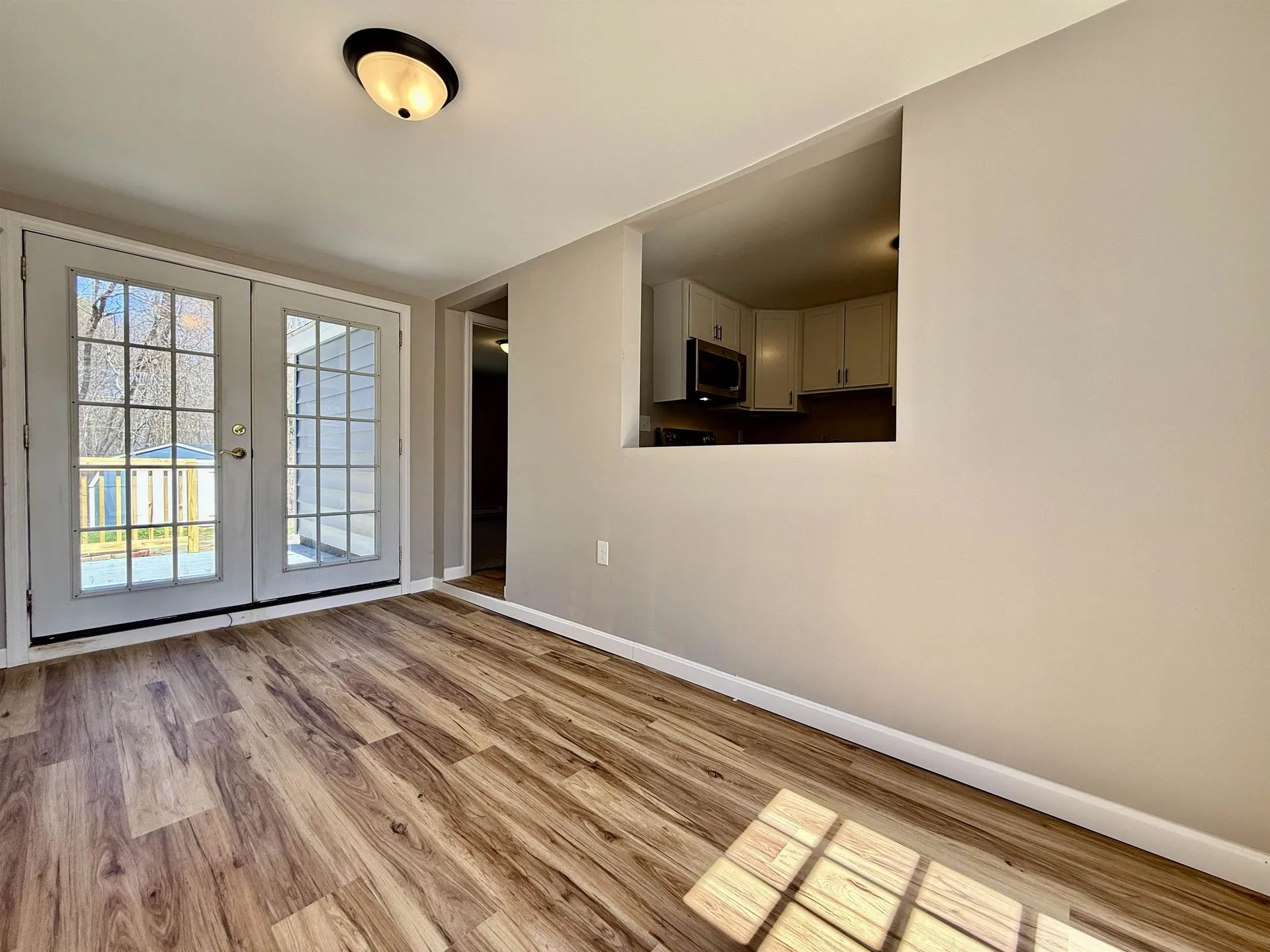 212 Holly Lane Portsmouth NH 03801