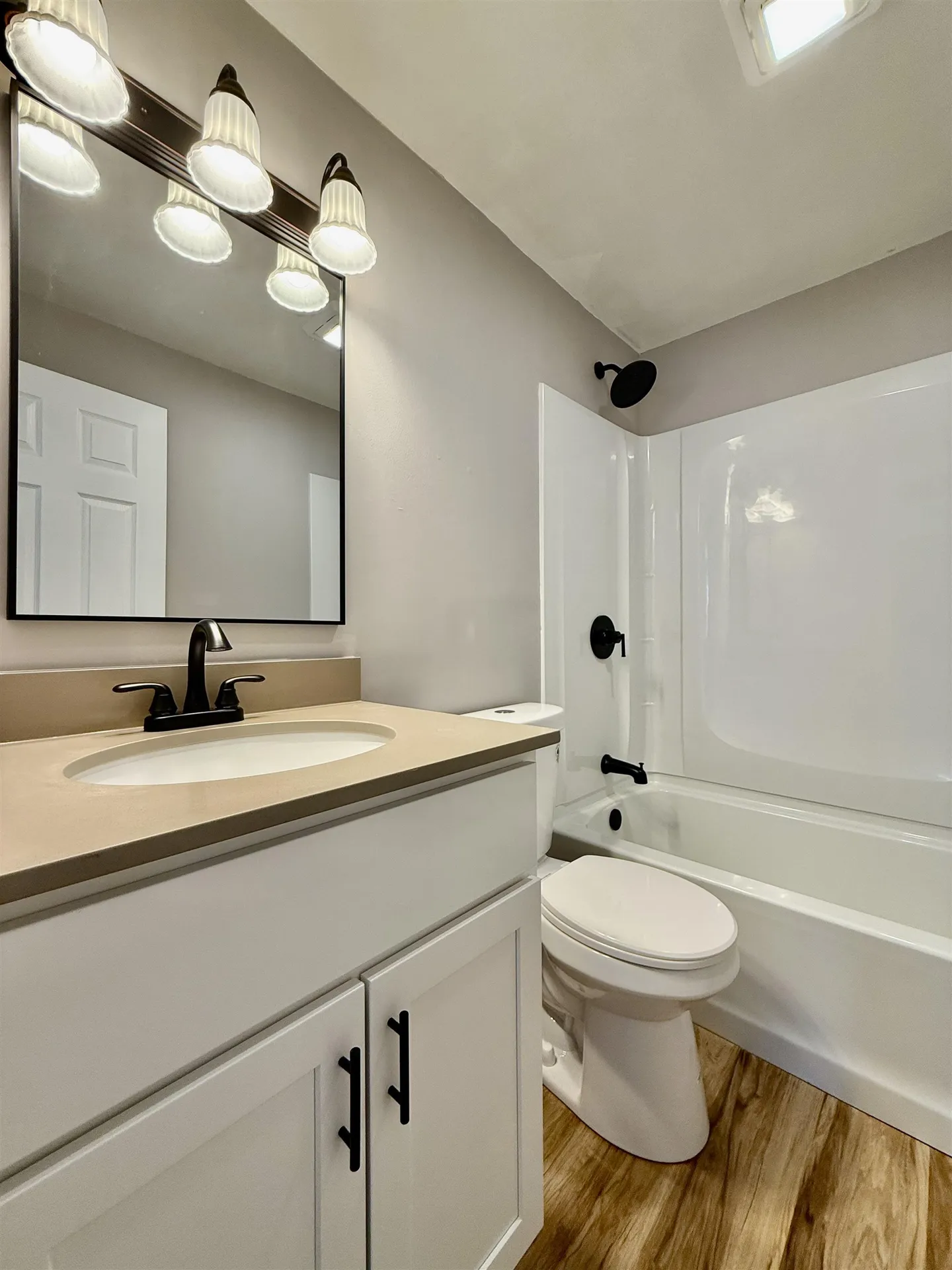 212 Holly Lane Portsmouth NH 03801