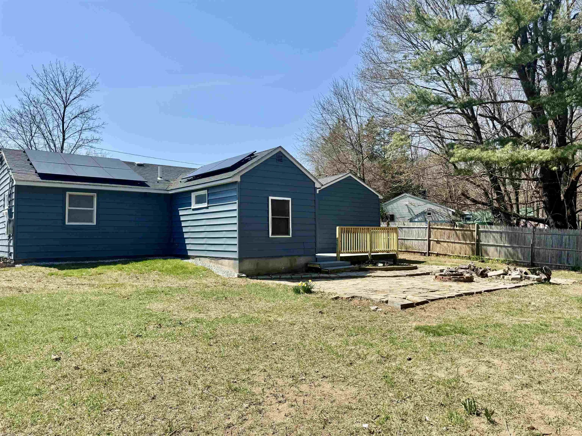 212 Holly Lane Portsmouth NH 03801