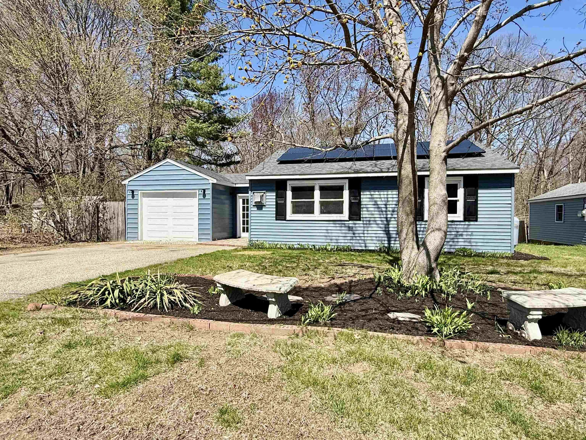 212 Holly Lane Portsmouth NH 03801