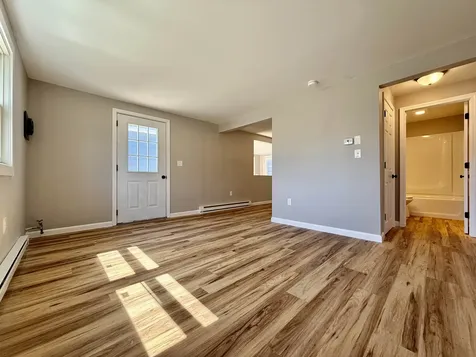 212 Holly Lane Portsmouth NH 03801