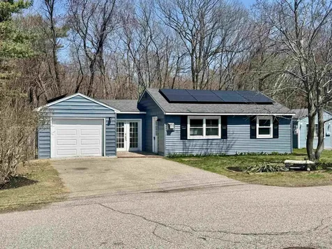 212 Holly Lane Portsmouth NH 03801