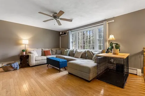 12 Butterfield Lane Stratham NH 03885