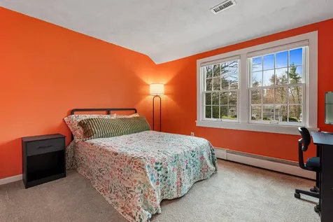 12 Butterfield Lane Stratham NH 03885