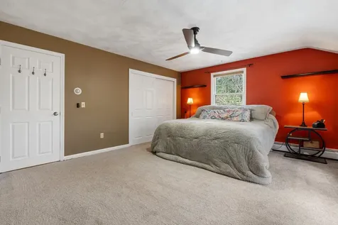 12 Butterfield Lane Stratham NH 03885