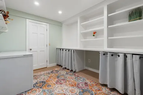 12 Butterfield Lane Stratham NH 03885