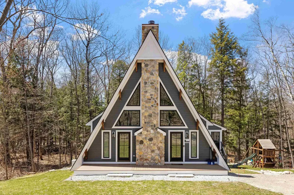 40 Huttwil Drive Madison NH 03849