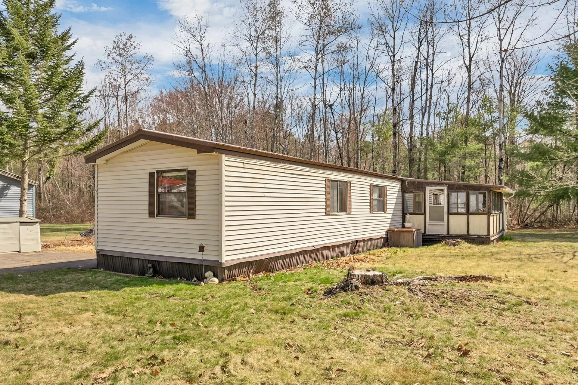 15 Timothy Drive Belmont NH 03220