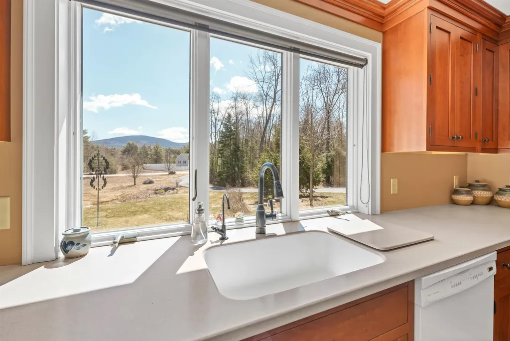 60 Deerwood Drive Wilmot NH 03287