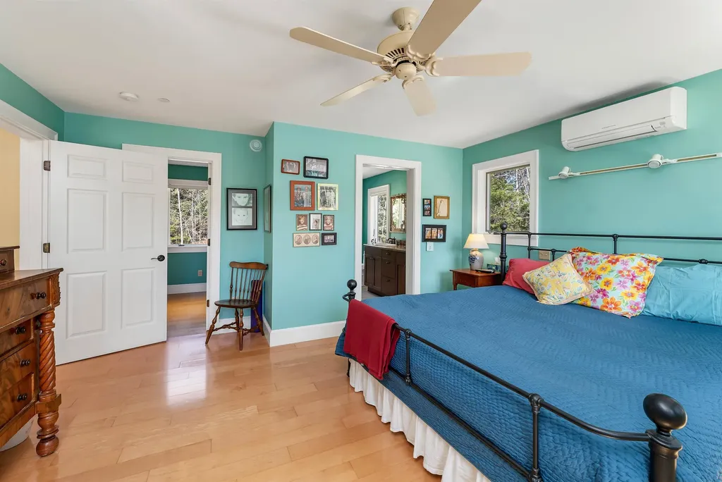 60 Deerwood Drive Wilmot NH 03287