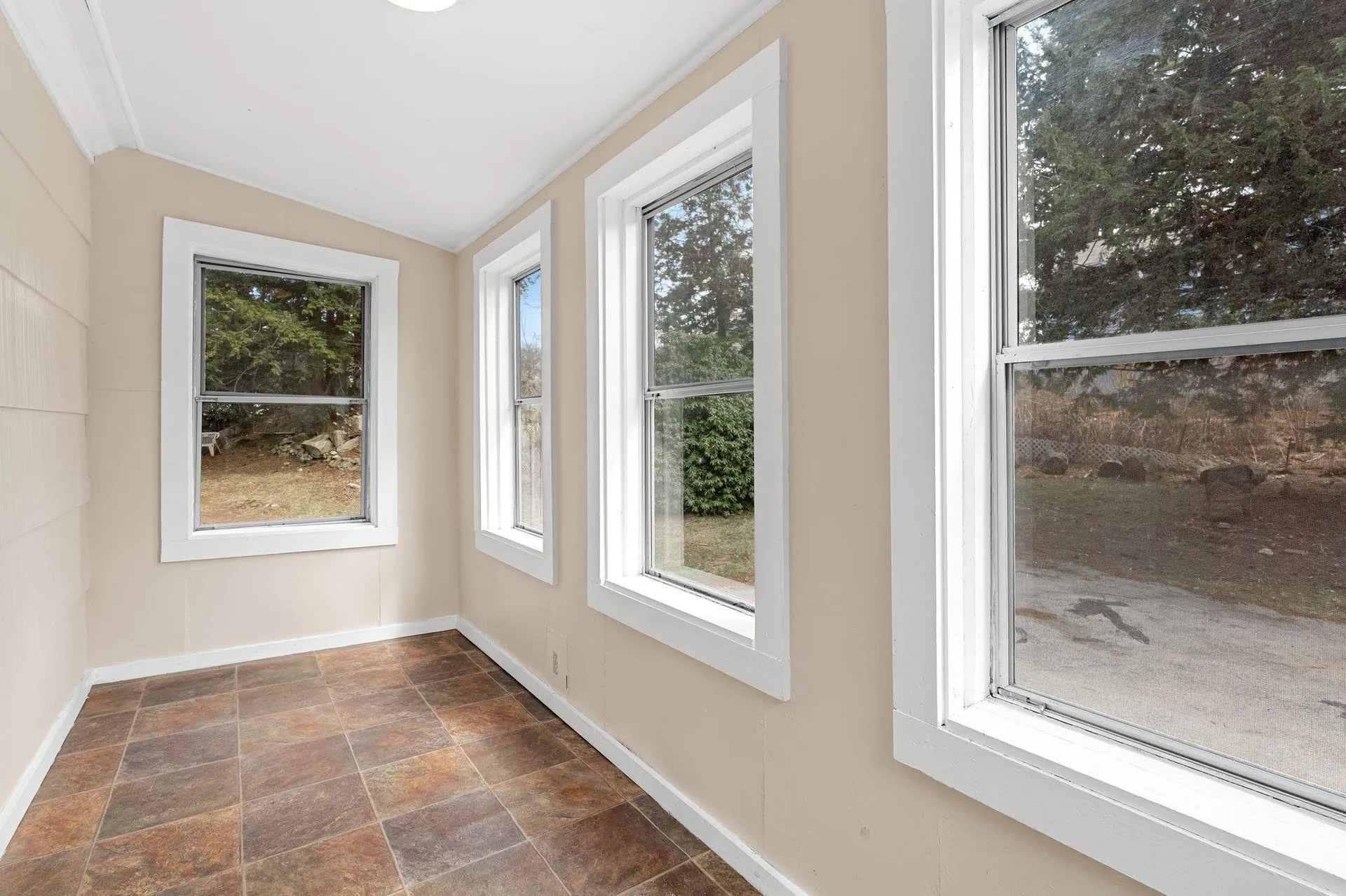 235 Pennsylvania Avenue Manchester NH 03104