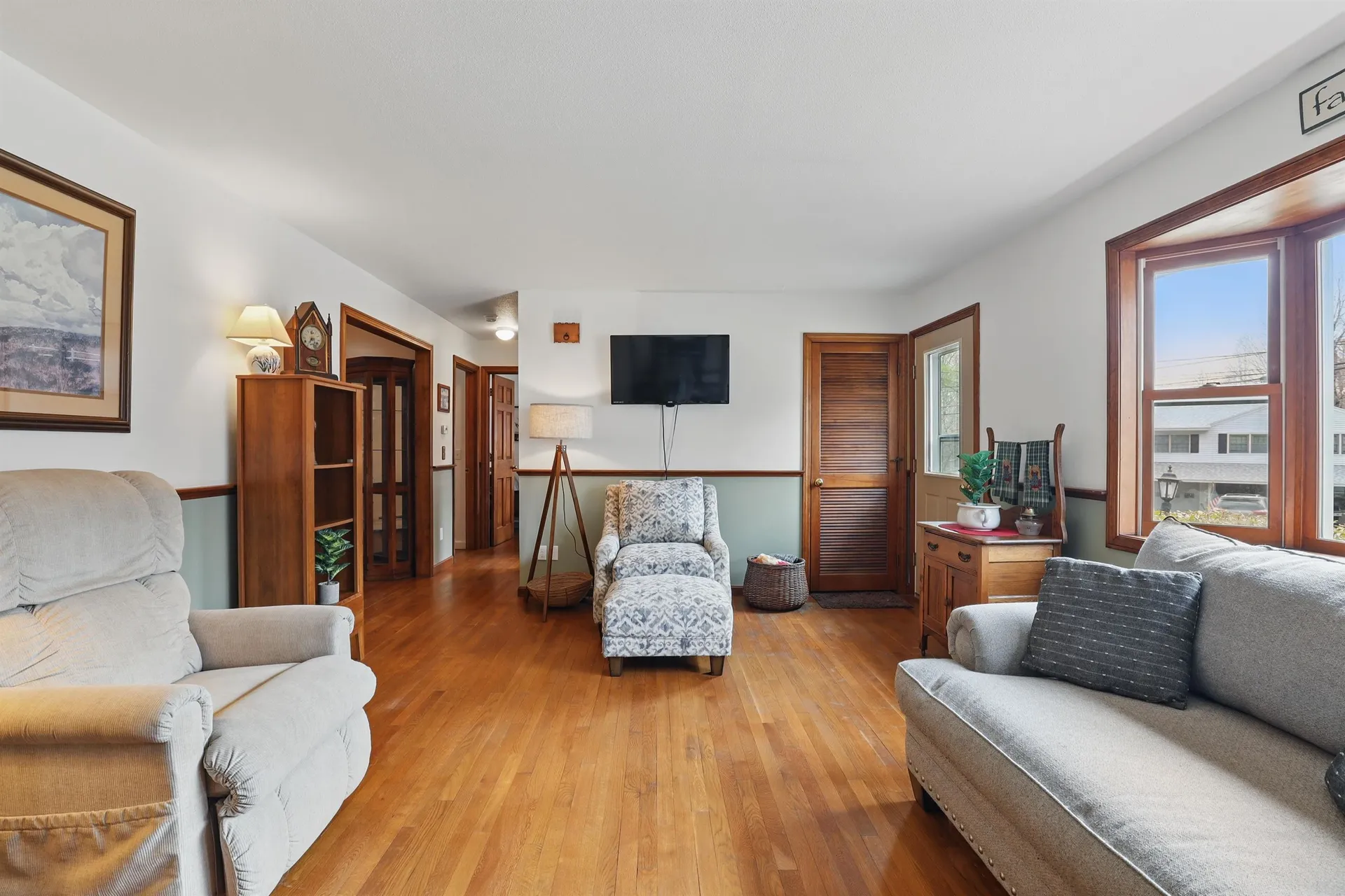 33 Everett Park New London NH 03257