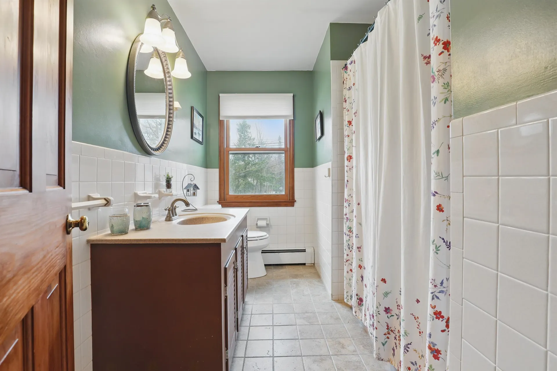 33 Everett Park New London NH 03257