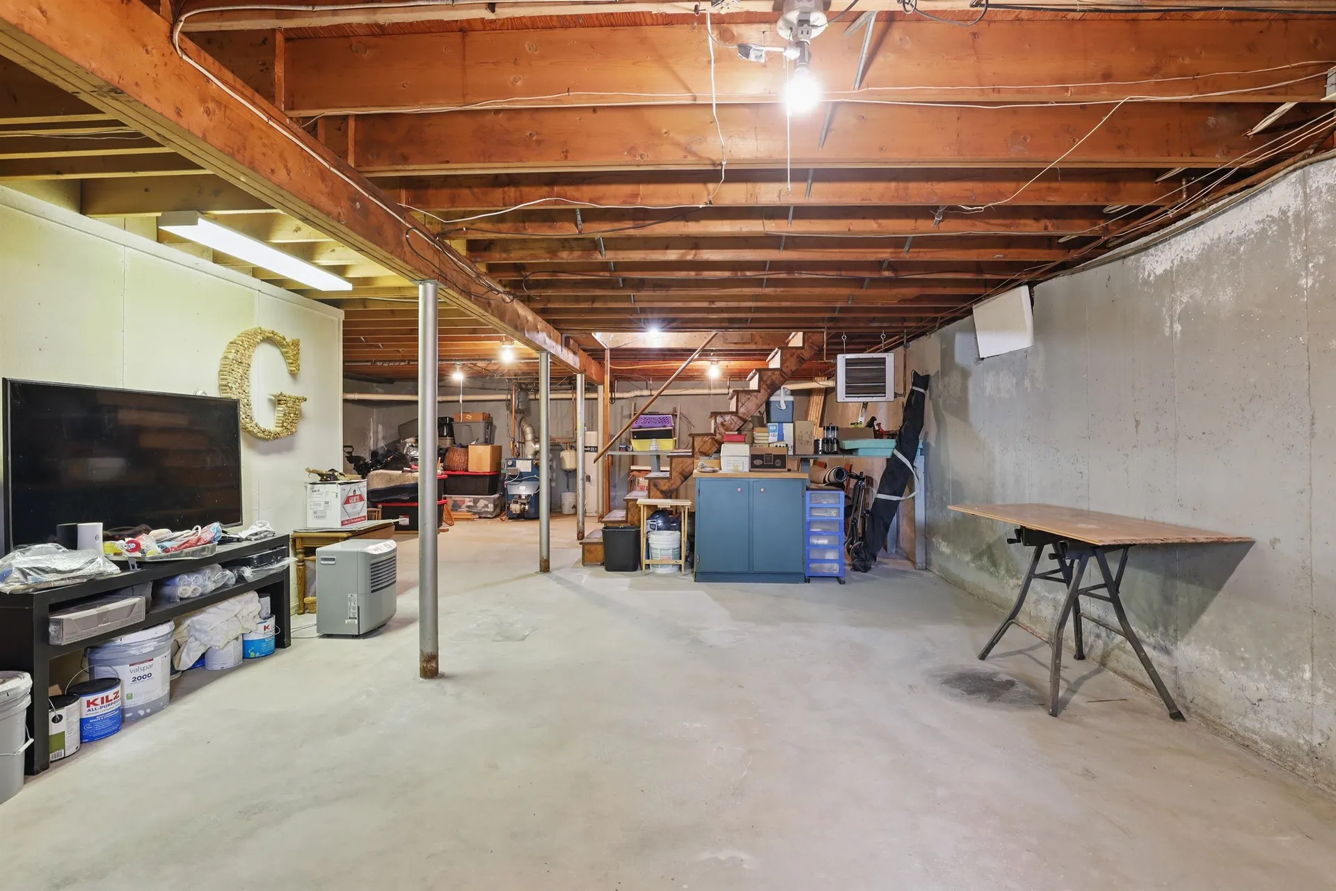 33 Everett Park New London NH 03257