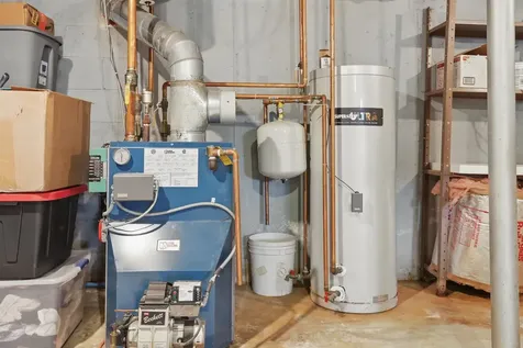 33 Everett Park New London NH 03257