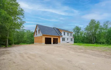 47 Brewster Road Barrington NH 03825