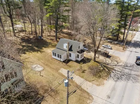 39 Merrill Street Plymouth NH 03264