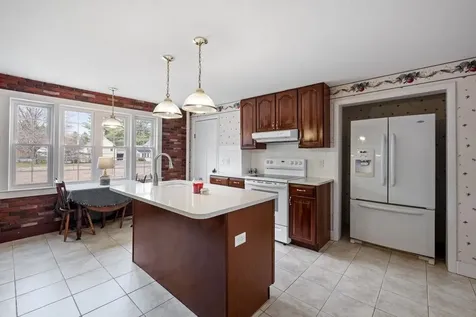 669 Old Homestead Highway Swanzey NH 03446
