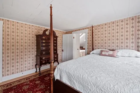669 Old Homestead Highway Swanzey NH 03446