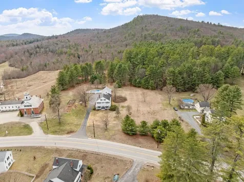 669 Old Homestead Highway Swanzey NH 03446