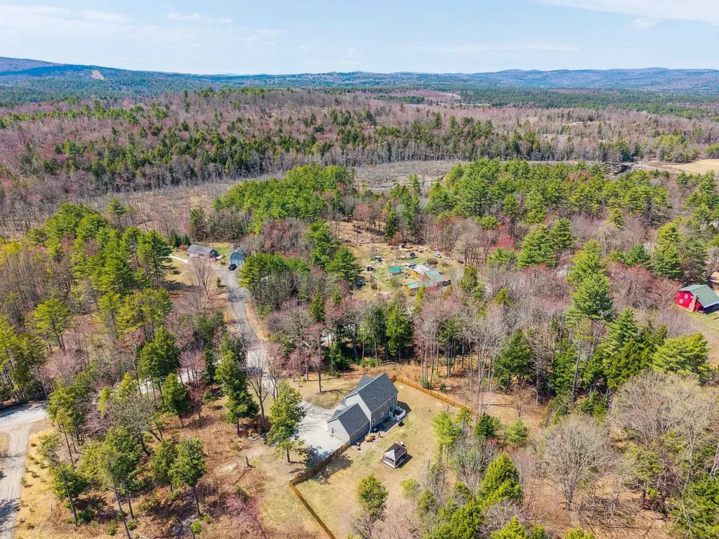 530 Kearsarge Valley Road Sutton NH 03260