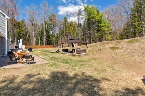 530 Kearsarge Valley Road Sutton NH 03260