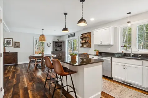 530 Kearsarge Valley Road Sutton NH 03260