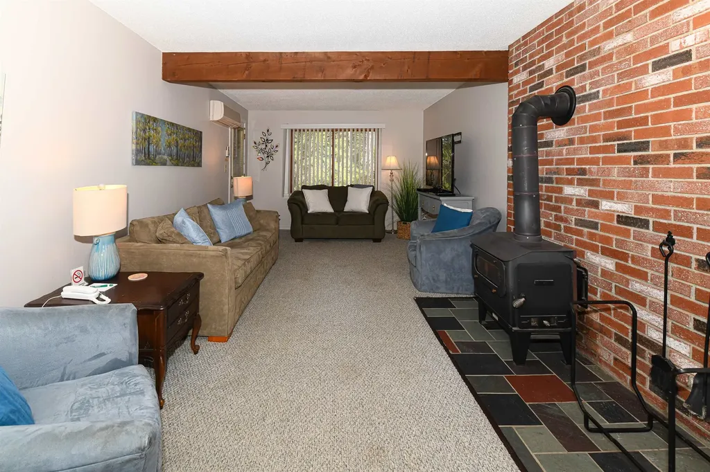 2C Seasons At Attitash Road Bartlett NH 03812