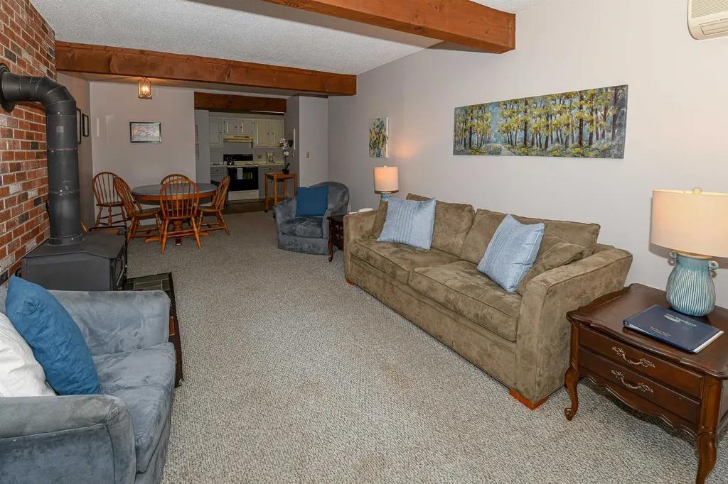 2C Seasons At Attitash Road Bartlett NH 03812