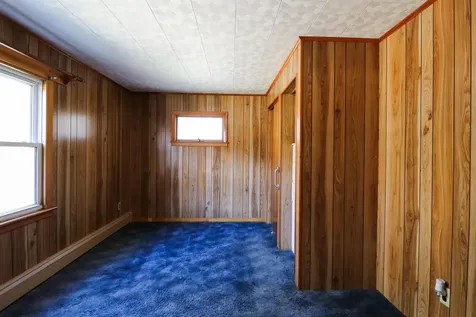 562 Quechee West Hartford Road Hartford VT 05001-2131