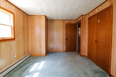 562 Quechee West Hartford Road Hartford VT 05001-2131