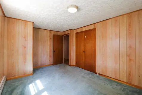 562 Quechee West Hartford Road Hartford VT 05001-2131