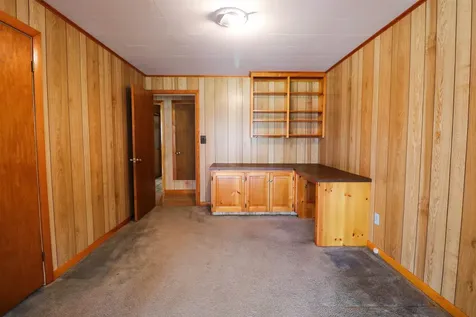 562 Quechee West Hartford Road Hartford VT 05001-2131