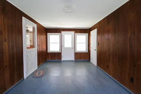 562 Quechee West Hartford Road Hartford VT 05001-2131
