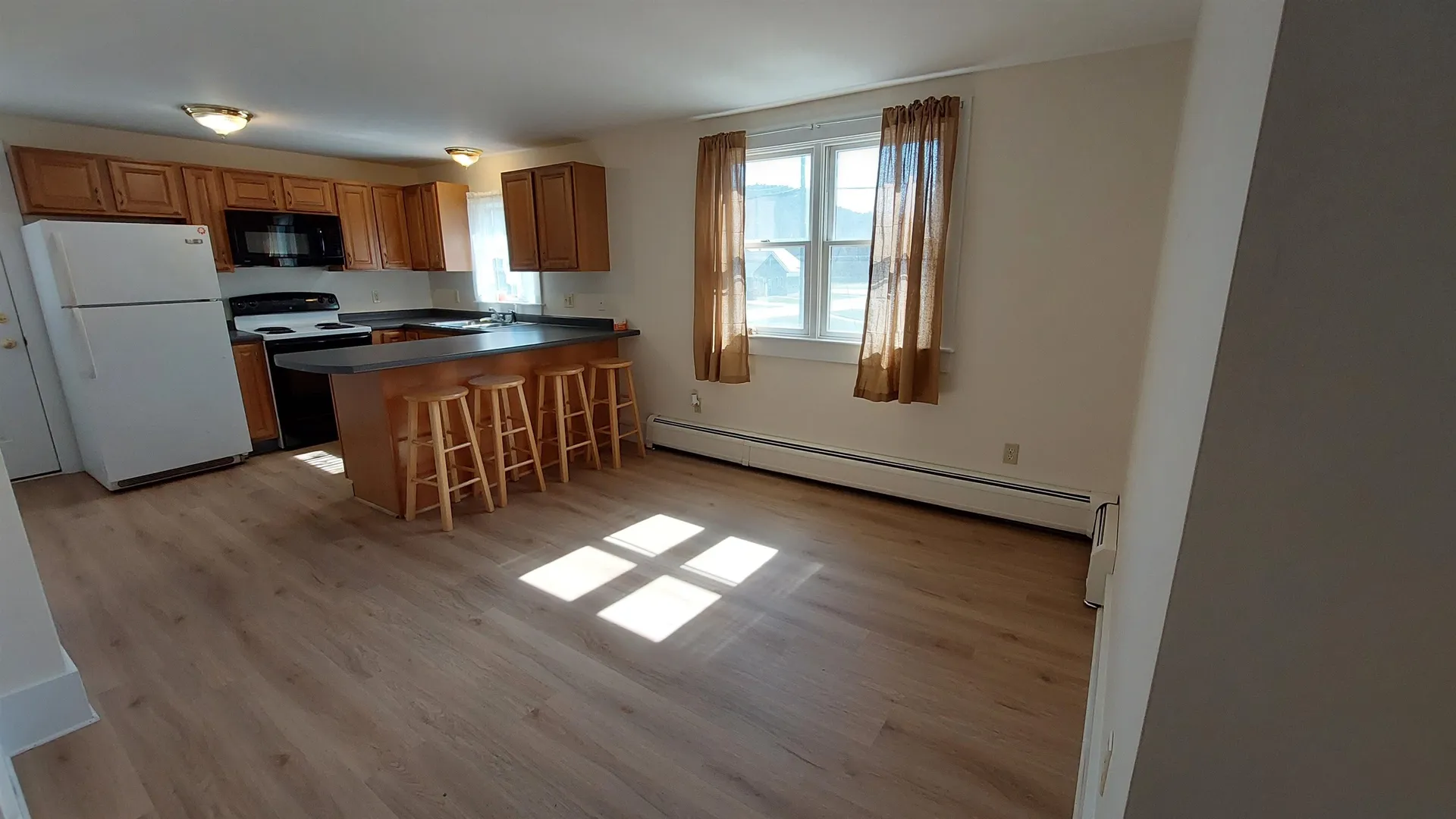 117 South Main Street Chester VT 05143