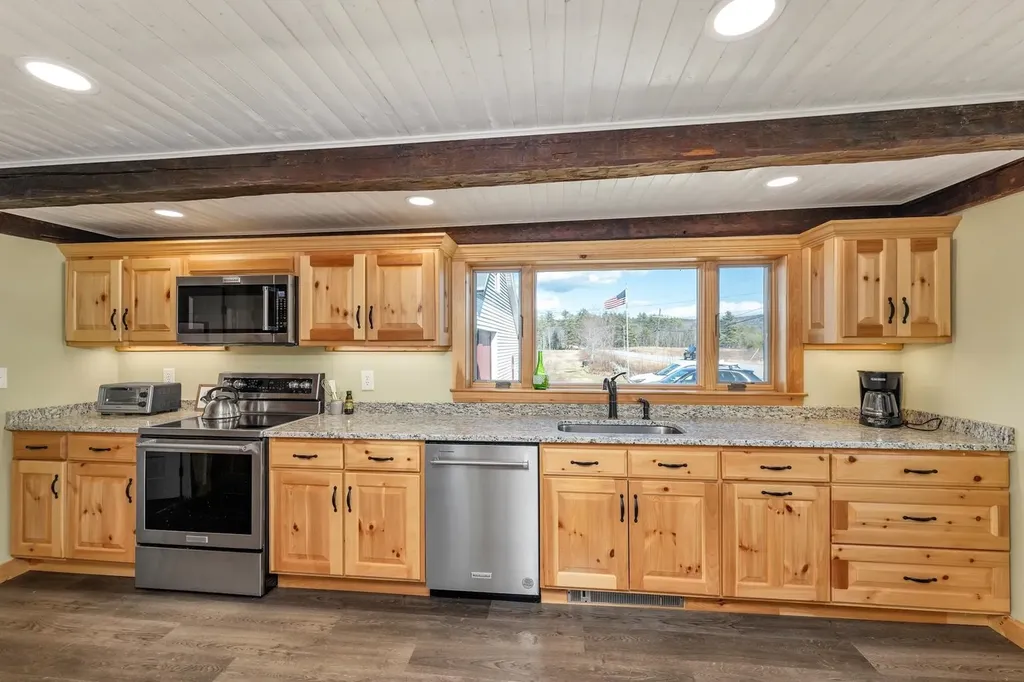 256 Chickville Road Ossipee NH 03864