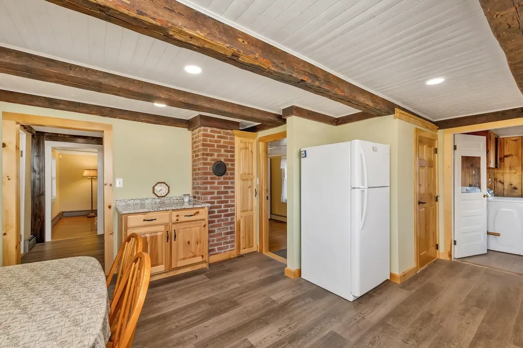 256 Chickville Road Ossipee NH 03864