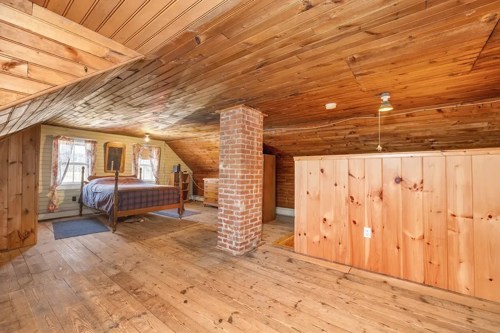 256 Chickville Road Ossipee NH 03864