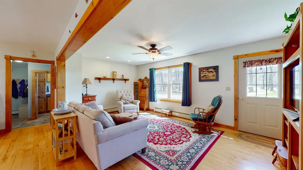 602 S 116 Road Bristol VT 05443