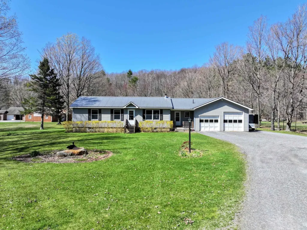 602 S 116 Road Bristol VT 05443