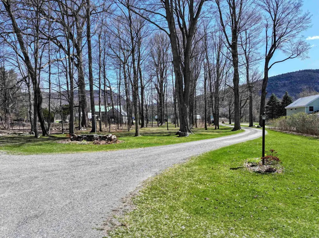 602 S 116 Road Bristol VT 05443