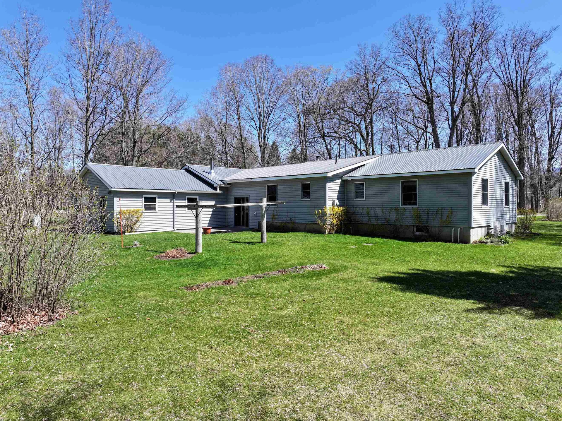 602 S 116 Road Bristol VT 05443