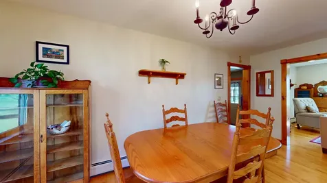 602 S 116 Road Bristol VT 05443